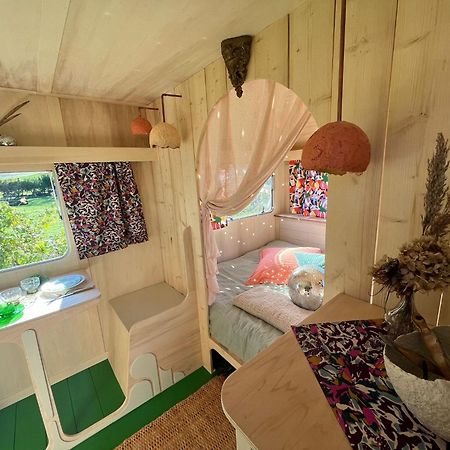 Camping Les Ronds Duval Face Aux Iles Anglo-Normandes Les Moitiers-d'Allonne Exteriör bild