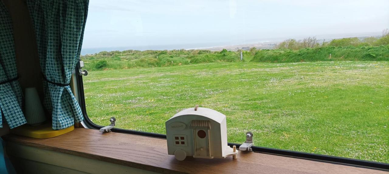 Camping Les Ronds Duval Face Aux Iles Anglo-Normandes Les Moitiers-d'Allonne Exteriör bild