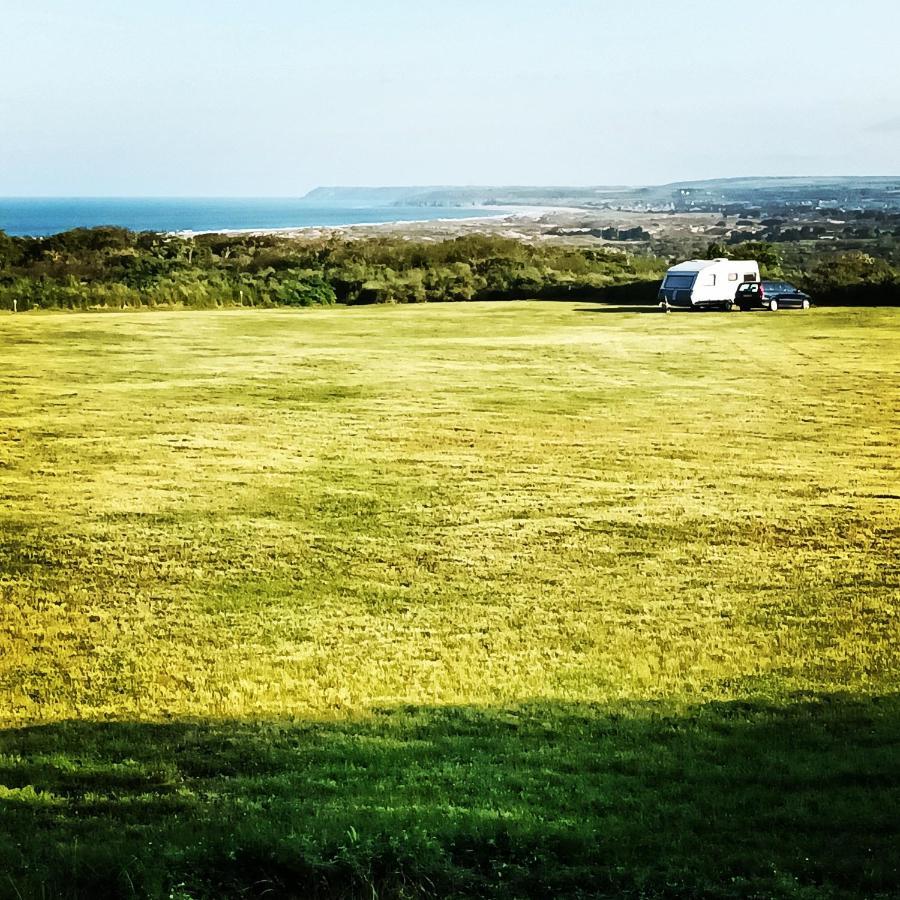 Camping Les Ronds Duval Face Aux Iles Anglo-Normandes Les Moitiers-d'Allonne Exteriör bild