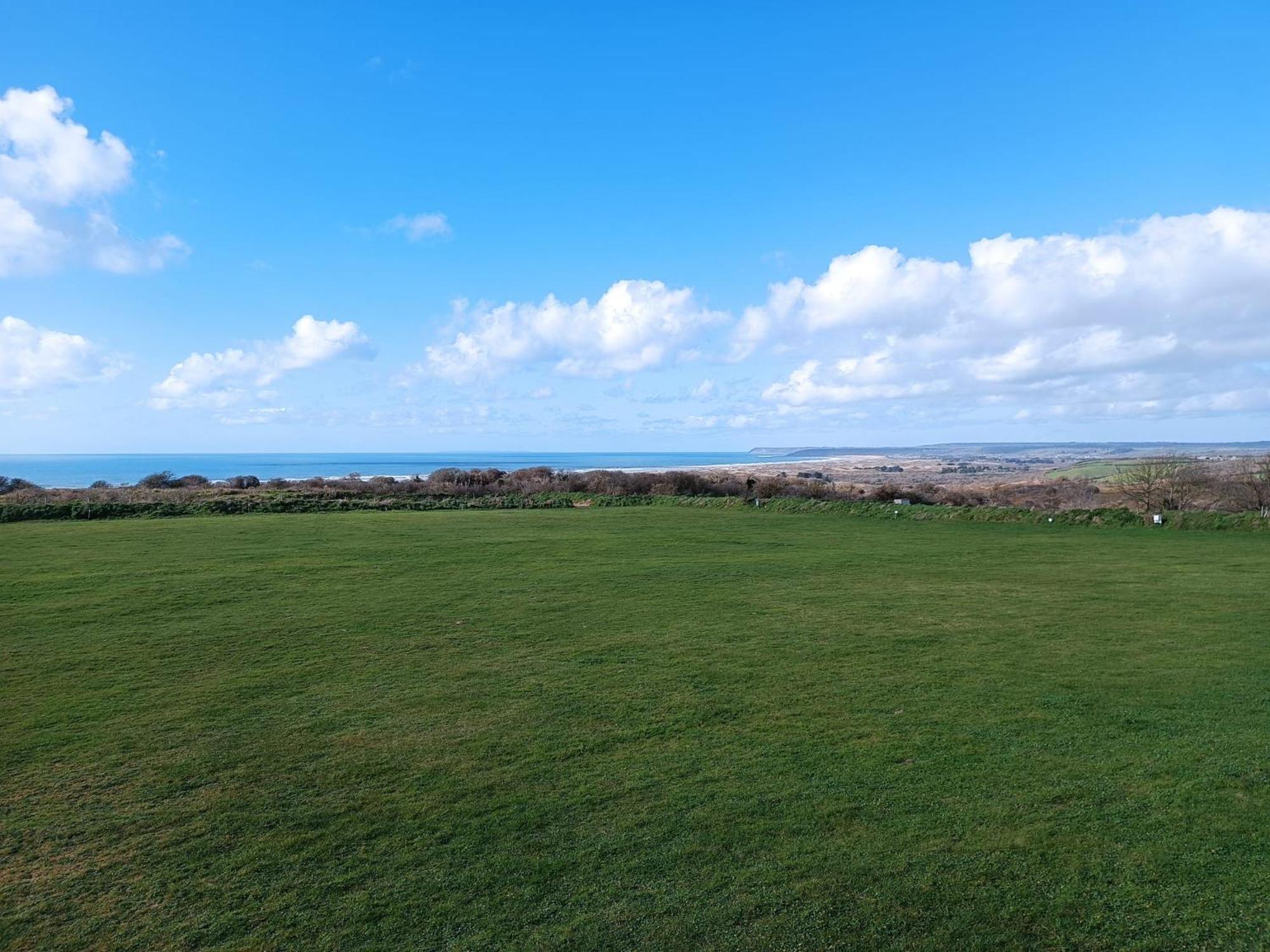 Camping Les Ronds Duval Face Aux Iles Anglo-Normandes Les Moitiers-d'Allonne Exteriör bild