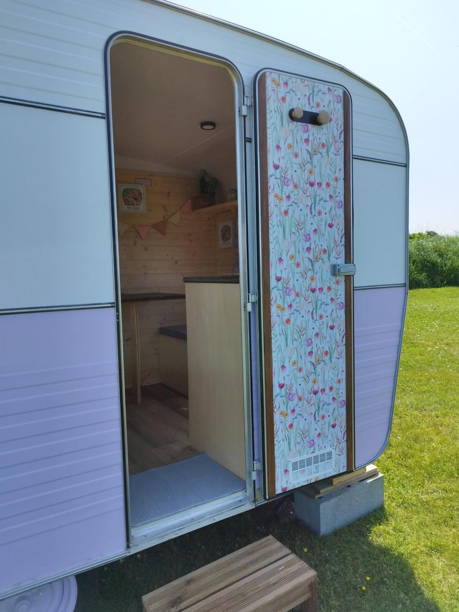 Camping Les Ronds Duval Face Aux Iles Anglo-Normandes Les Moitiers-d'Allonne Exteriör bild