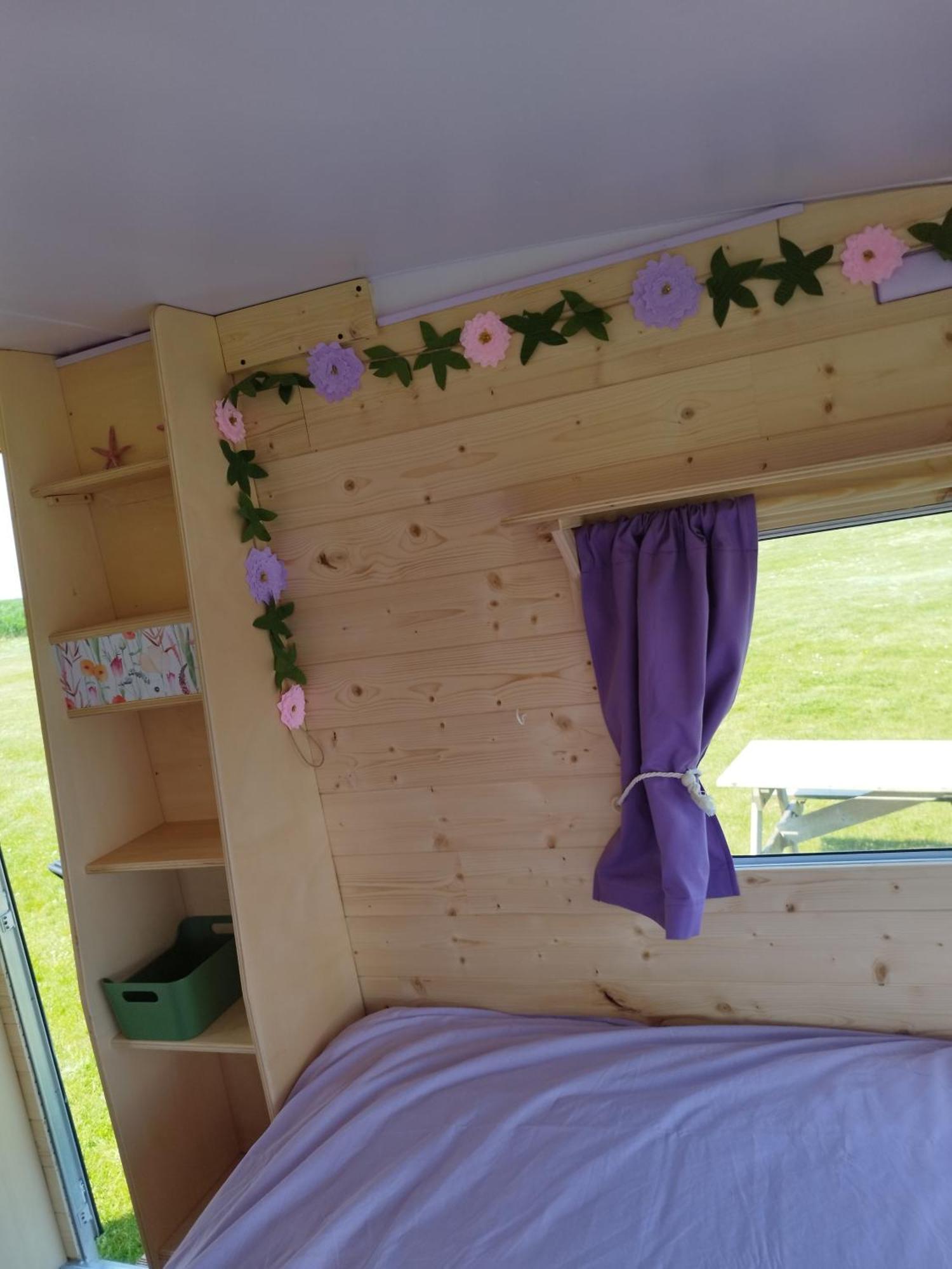 Camping Les Ronds Duval Face Aux Iles Anglo-Normandes Les Moitiers-d'Allonne Exteriör bild